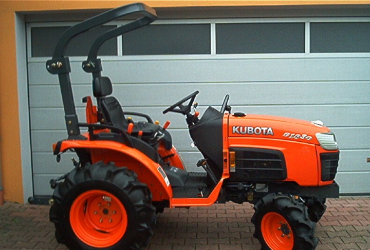 KUBOTA B1830 CZĘŚCI DO SILNIKA